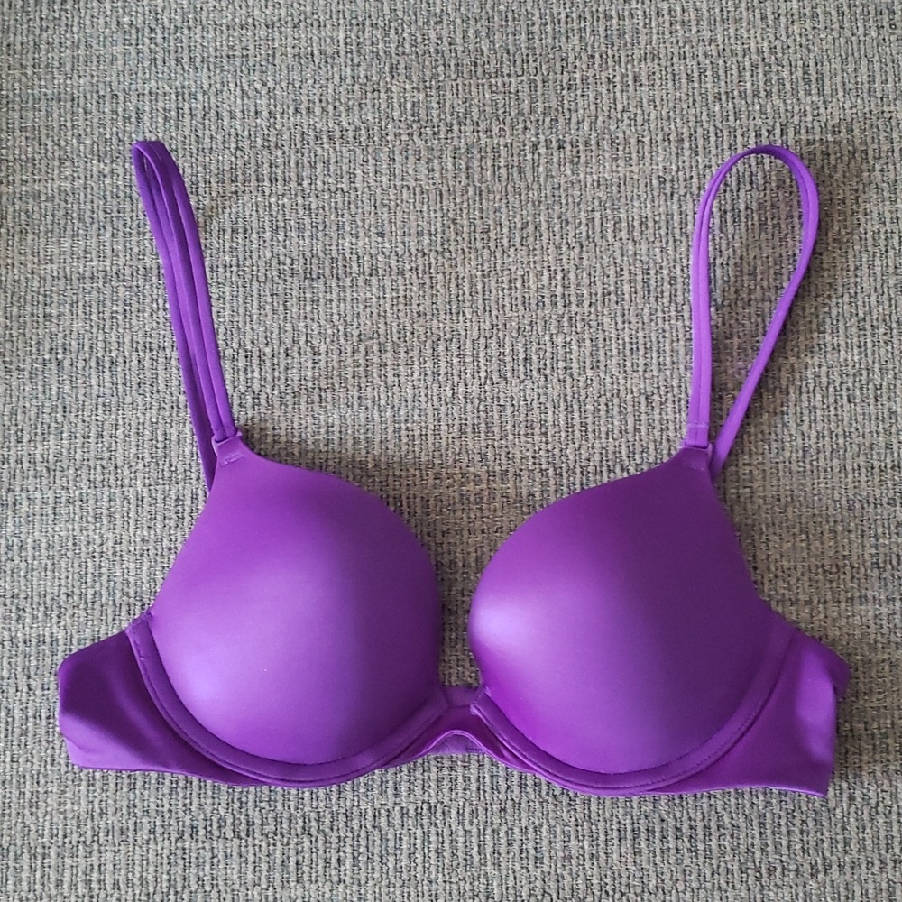 VS very sexy push-up bra